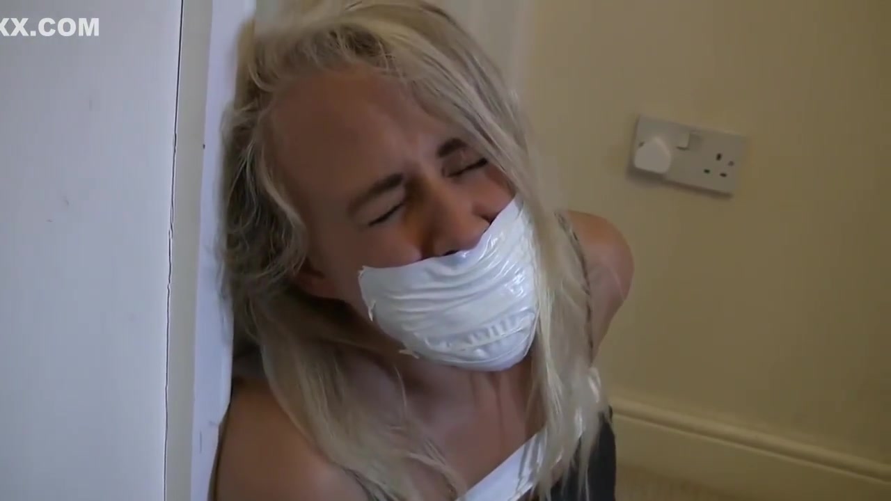 Blonde women got tied up by a burglar who just wanted to see those big boobs
